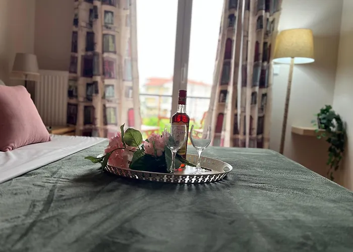 Olympus Cozy Apartment *